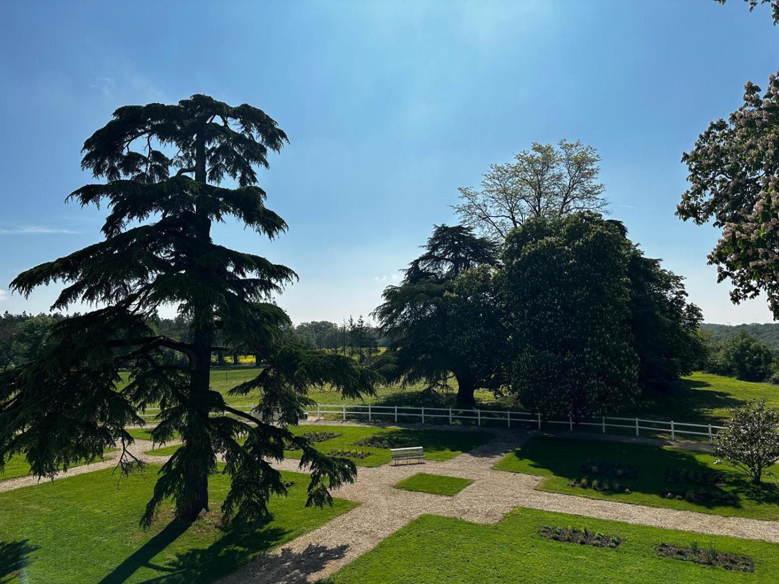 Domaine De L'Ecorcerie Hotel Fontaine-le-Comte Ngoại thất bức ảnh